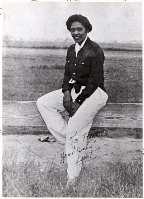 airandspace's tweet photo. Janet Bragg was a pioneer whose leadership in black pilot orgs created opportunities for others https://t.co/pOkSe2y5hd #WomensHistoryMonth https://t.co/A4NDLT4S3O