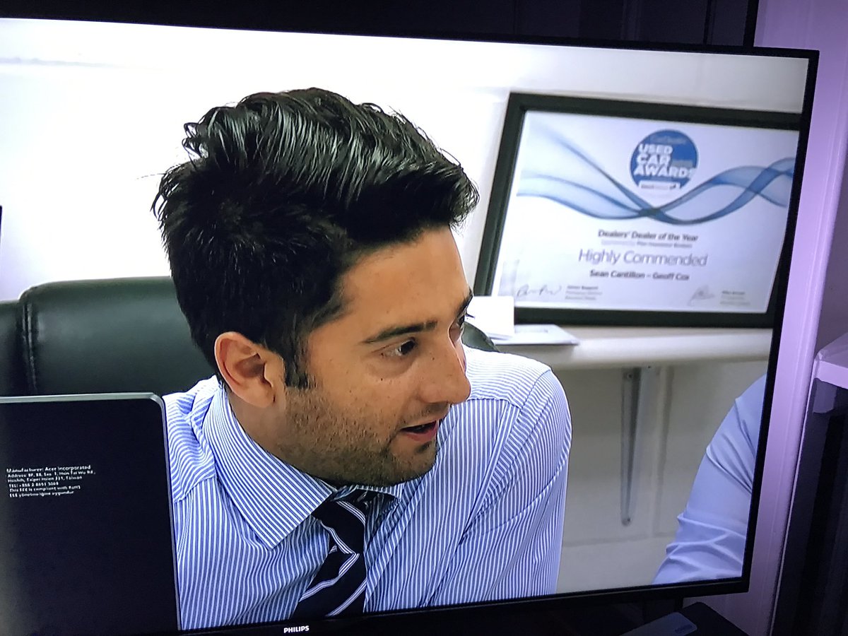 Loving #UsedCarWars <a href="/CreativeCapes/">Jamie Caple</a> <a href="/GeoffCoxDerby/">Geoff Cox</a> and seeing all the <a href="/CarDealerMag/">Car Dealer Mag</a> logos on prime time! Nice one chaps