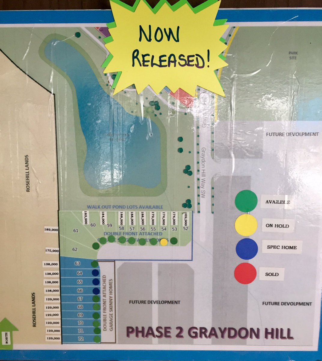 LisaHeninger's tweet photo. #GraydonHill Phase 2 Released! 26' w/out lots avail! Come see us @ 1305 Graydon Hill Way SW for details! #yegnewbuild #yegre #edmre #yeghome https://t.co/2ITMif1AXu
