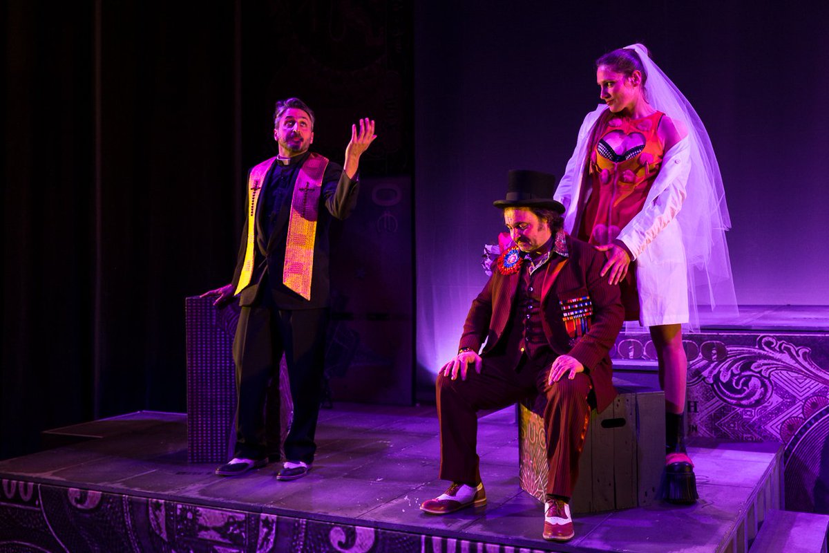 CSSUdine's tweet photo. #ToniSartana tra cinismo e ironia
26 marzo #NatalinoBalasso torna a #TeatroContatto #Udine!
La cativìssima
@natalinobalasz #ContattoComico https://t.co/JqDUaAtZZN