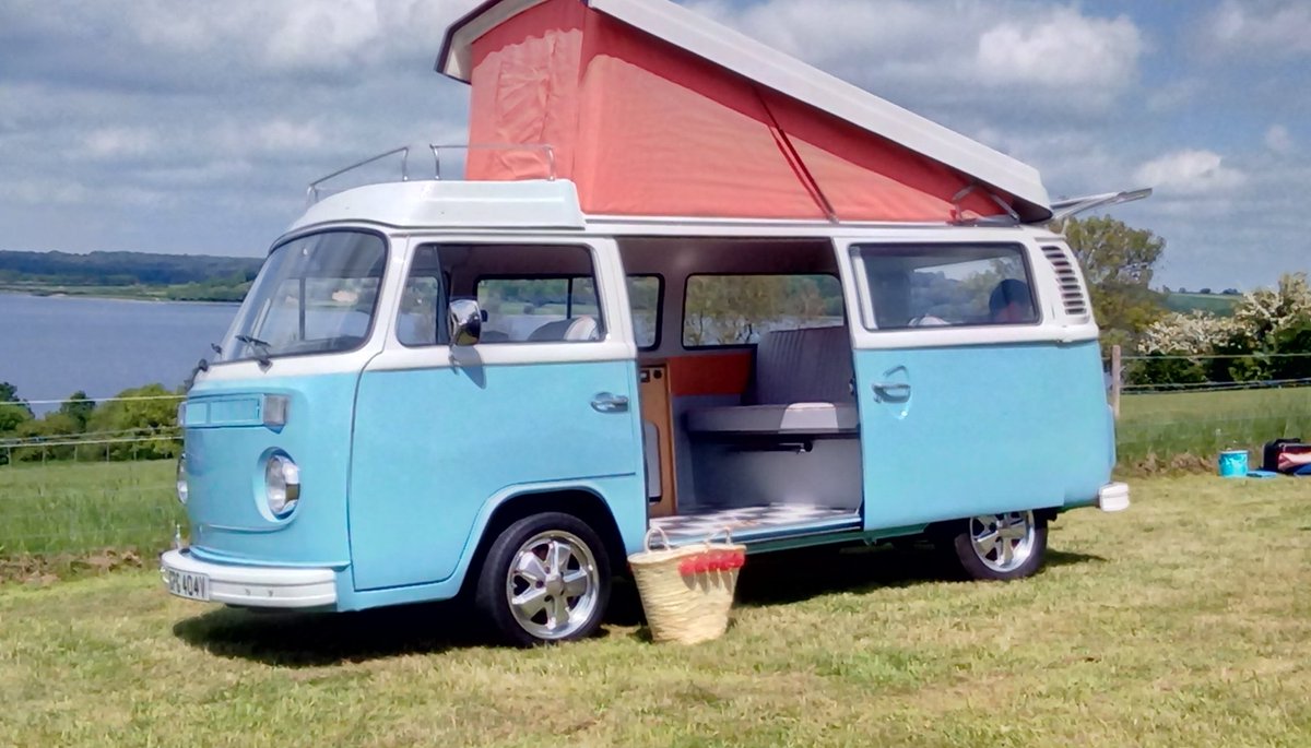 thehangar73's tweet photo. A honeymoon within your budget in a retro campervan! Domino is available for hire. #weddinghour #campervan https://t.co/UUCXUIqelo