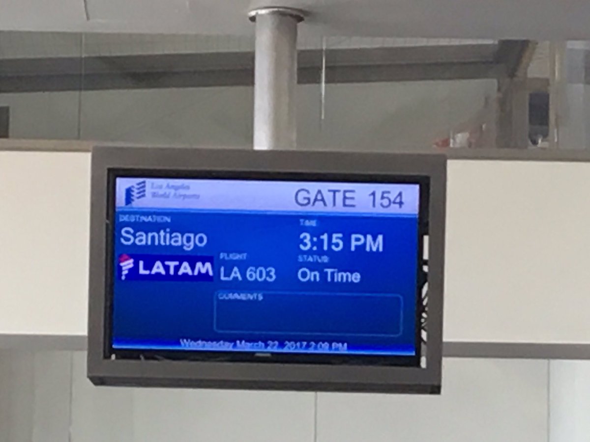 SanFiAr's tweet photo. Experiencia #Latam 👍🏼#A787 #avgeek #aeropuertolax #LAX vía #SCL a #EZE @Floxie10 @SirChandlerBlog https://t.co/puoJGZSz4E