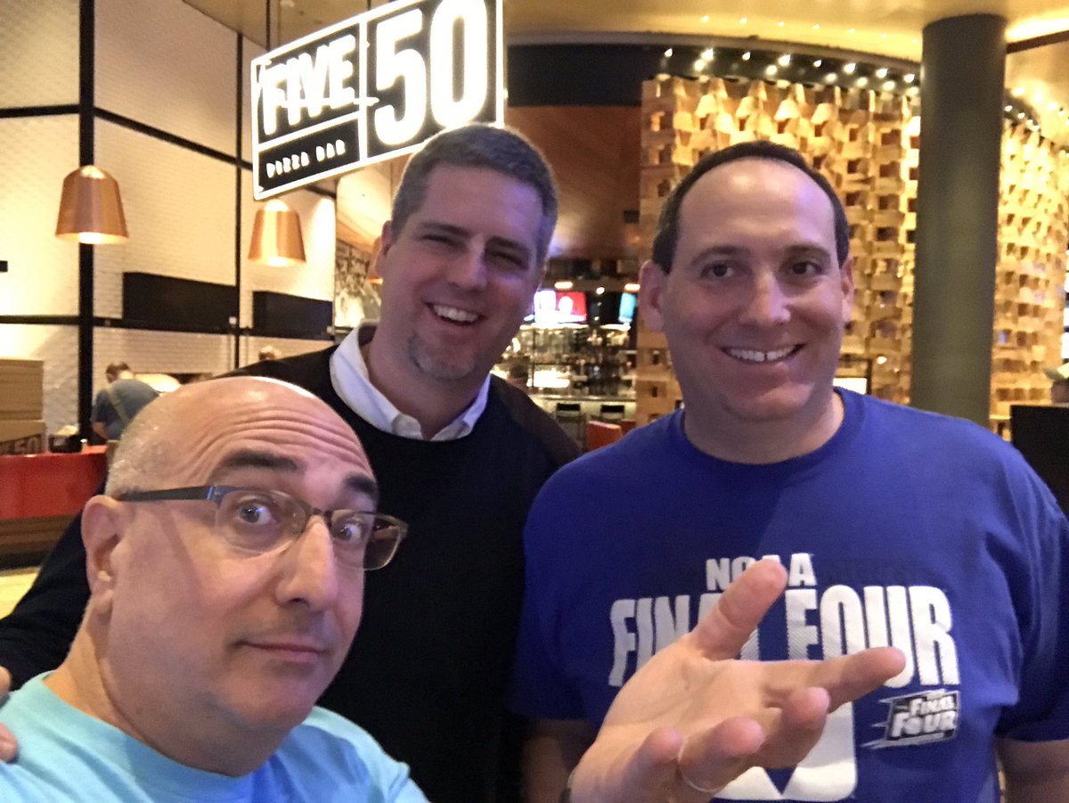 tarpinian's tweet photo. It's been about 20 years since they worked together #IBMOS/2 https://t.co/aQwRHFBTaK