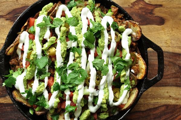 childstorytime's tweet image. Here's a link with 16 recipes for Irish Nachos.  Enjoy! buff.ly/2mQw61k. #Creativestyles #createyourcubecontest