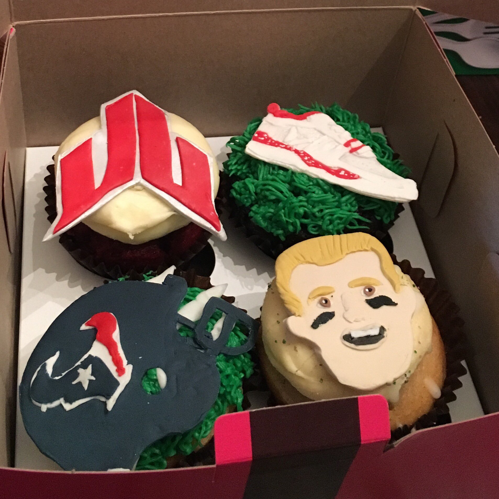 Happy 28th Birthday to Here are some JJ Watt themed cupcakes I made for your special day 