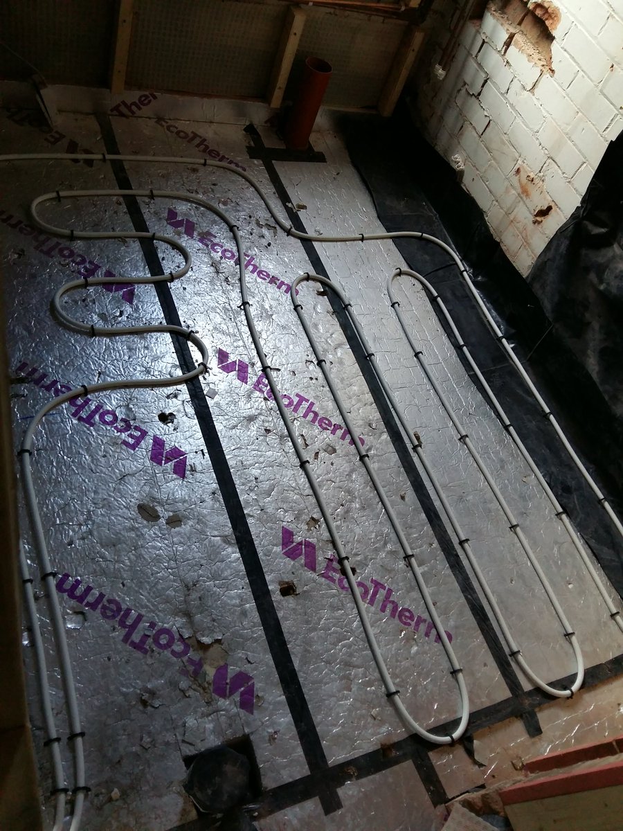 spacesbuilding's tweet image. That&apos;s the kitchen and shower room underfloor heating done. @Continental_UFH #undefloorheating #plumbing #buildingservicesnottingham