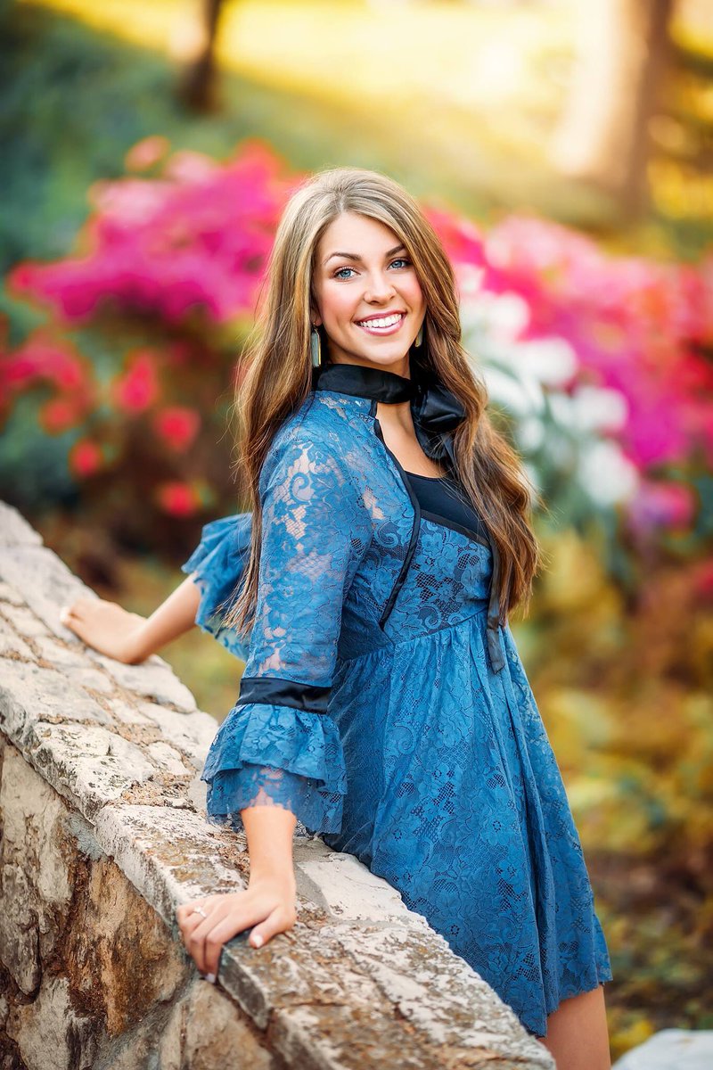 rangel_cierra's tweet photo. Counting down the daysss #65togo 🎓 https://t.co/FUlhjcJlBt