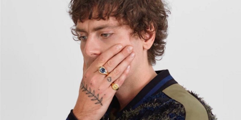 .<a href="/StellaMcCartney/">Stella McCartney</a>'s new menswear collection has the streetwear feel without losing the element of high fashion nylon.cm/2nDX7Ja