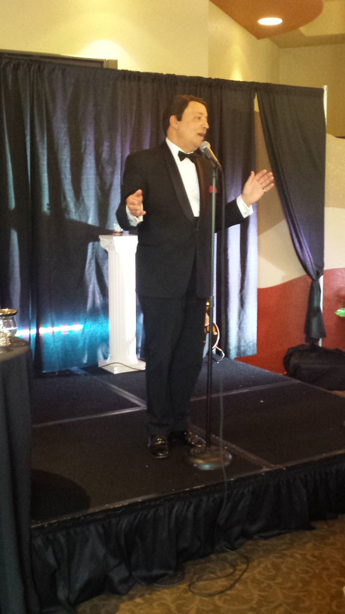 AFrankSinatraTA's tweet photo. A Tribute to Sinatra at Kenzie's @Mystic_Dunes @diamondresorts tonight and every Wednesday night! Join us! #Sinatra #FloridaGolfResort https://t.co/8jcQAa6PDx