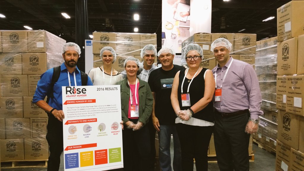 MattCrigg's tweet photo. Was a pleasure to work with a great team today packaging food for the hungry! #riseagainsthunger #IBMInterConnnect #systemsinsider https://t.co/LBF9M8z87N
