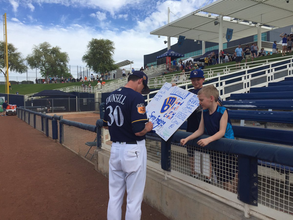 Thanks for signing, Skip! #CactusCrew https://t.co/ulxfQ08IBd