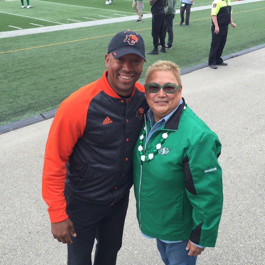 RiderCharm's tweet photo. Congrats @geroysimon!!! ππππΌππΌππΌ #CFHOF #OnceaRider #GCChamp https://t.co/4yrjvaLbm2