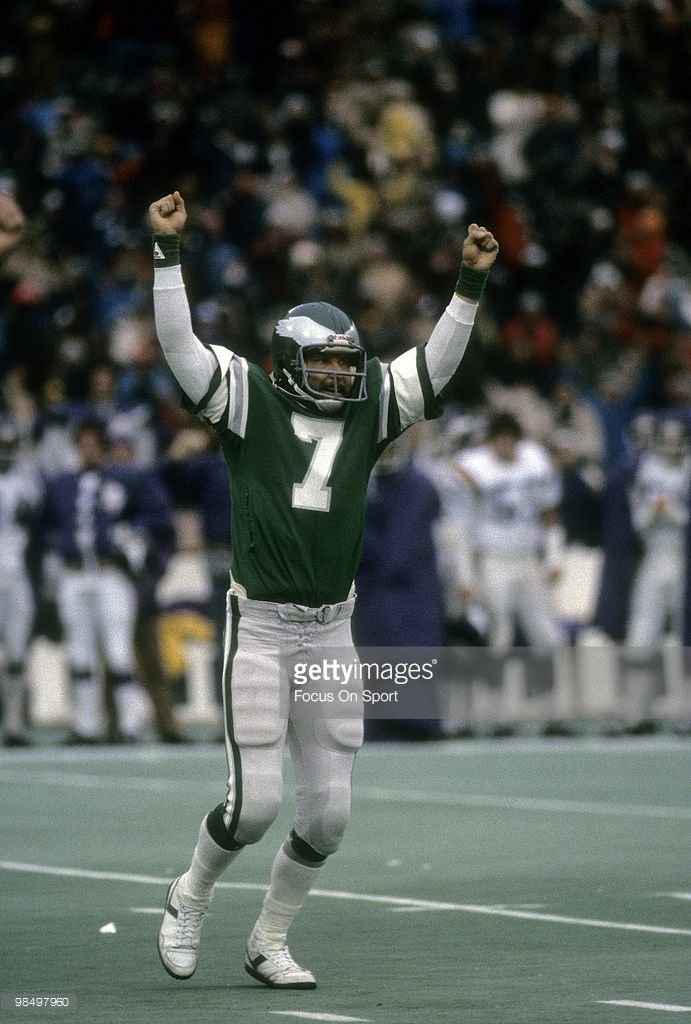 Happy Birthday to Ron Jaworski, who turns 66 today! 