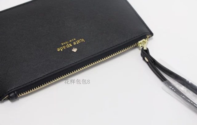 DeCaseBase's tweet image. IG: @DeCaseBase 

[KATE SPADE WRISLET]
RM38 (Introductory Price until this SAT!)
More colors available!  
#decasebase