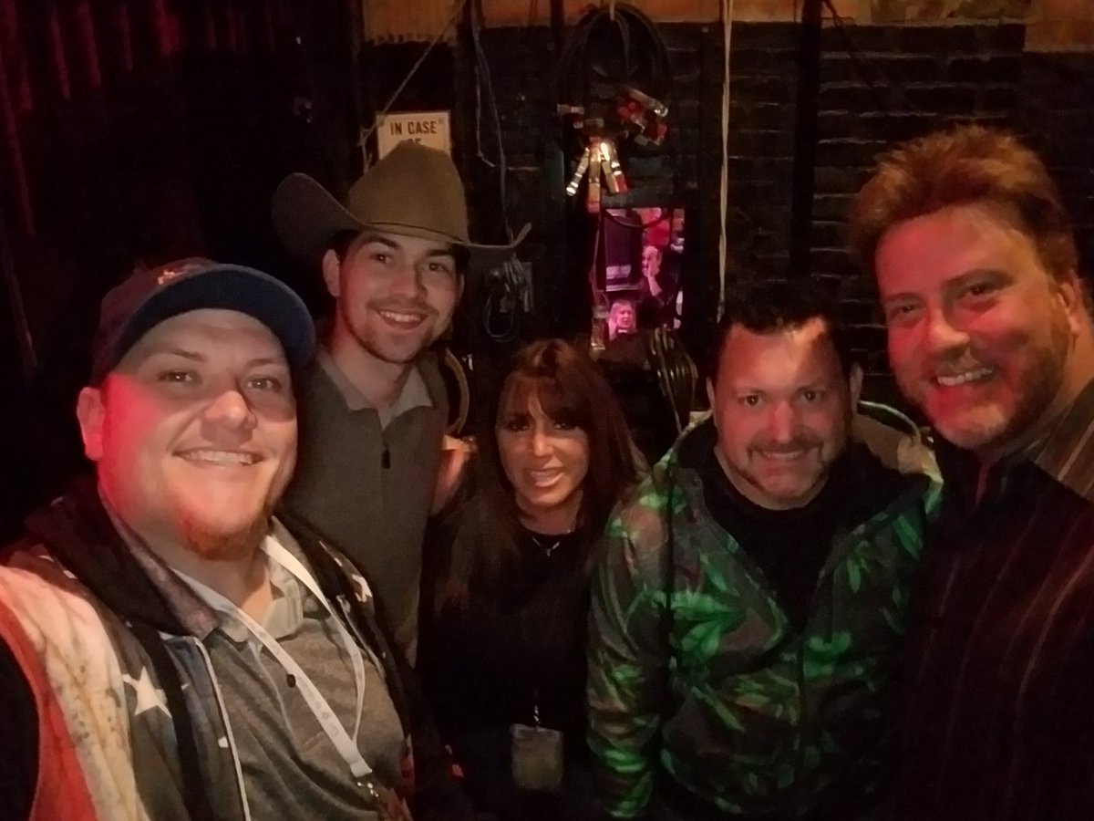 Jason300's tweet photo. What an amazing show tonight from @wmmorgan! @TeamJosephInfo @995WYCD @WycdMornings @Stevegrunwald @RachaelWYCD @chuckon995 #Jammin4Joseph https://t.co/tVnTlMxH8O