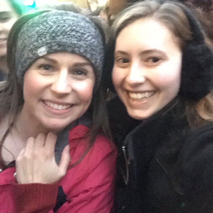 melxwelsh's tweet photo. Hanging out with @iamjeanniek from @TheEllenShow! I'll be making a cameo appearance on tomorrow's episode. 😊 #ellendegeneres #theellenshow https://t.co/gVflhHEeKb