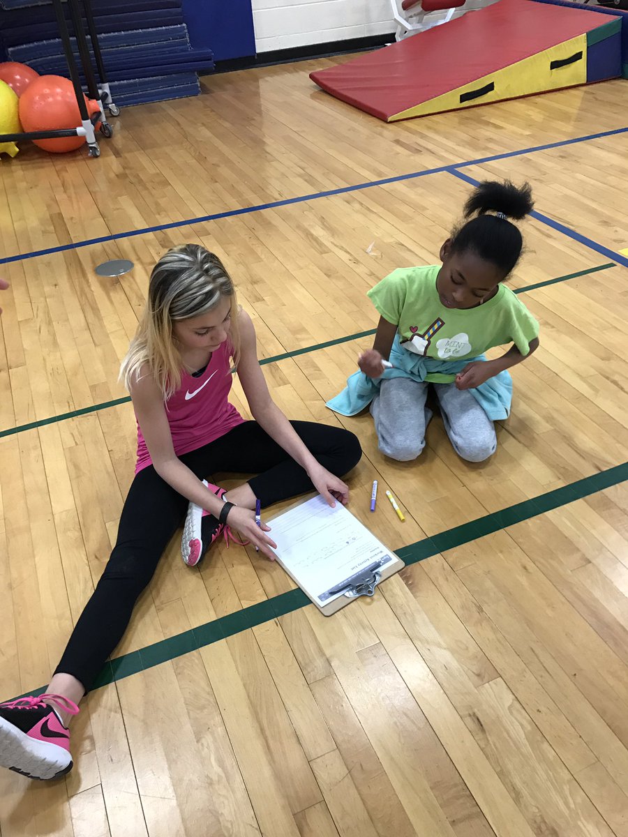 NoviceTeacherEd's tweet photo. Richey Girls on the Run is so much fun!! #Richeyproud #WeAreRedClay #GOTRDE https://t.co/u72vfnOzRt