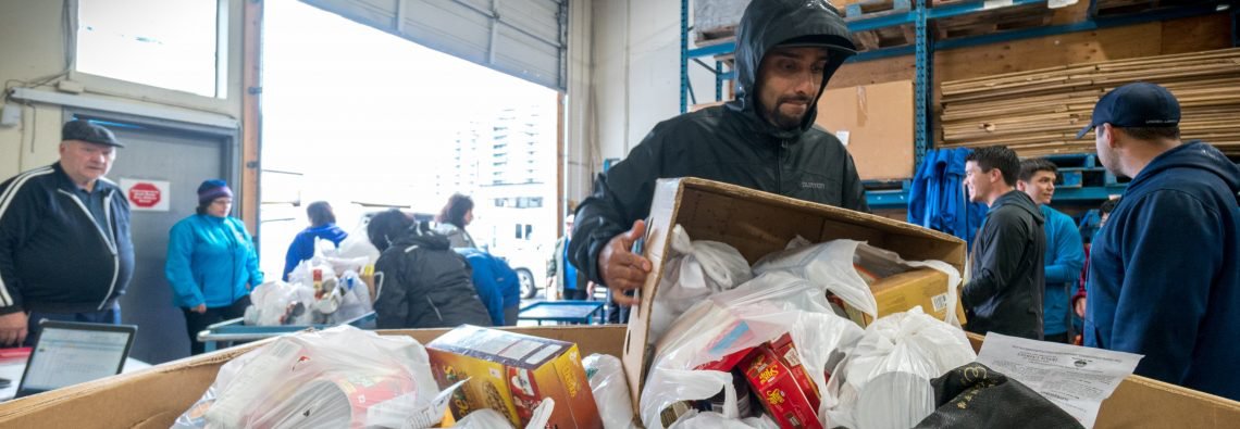 NoPovertyBC's tweet photo. BC Gov't $24M 'donation' normalizes food banks, children in poverty. BC needs to be first Province with Poverty Elimination Plan. #bcpoli https://t.co/dybdoi3HT9