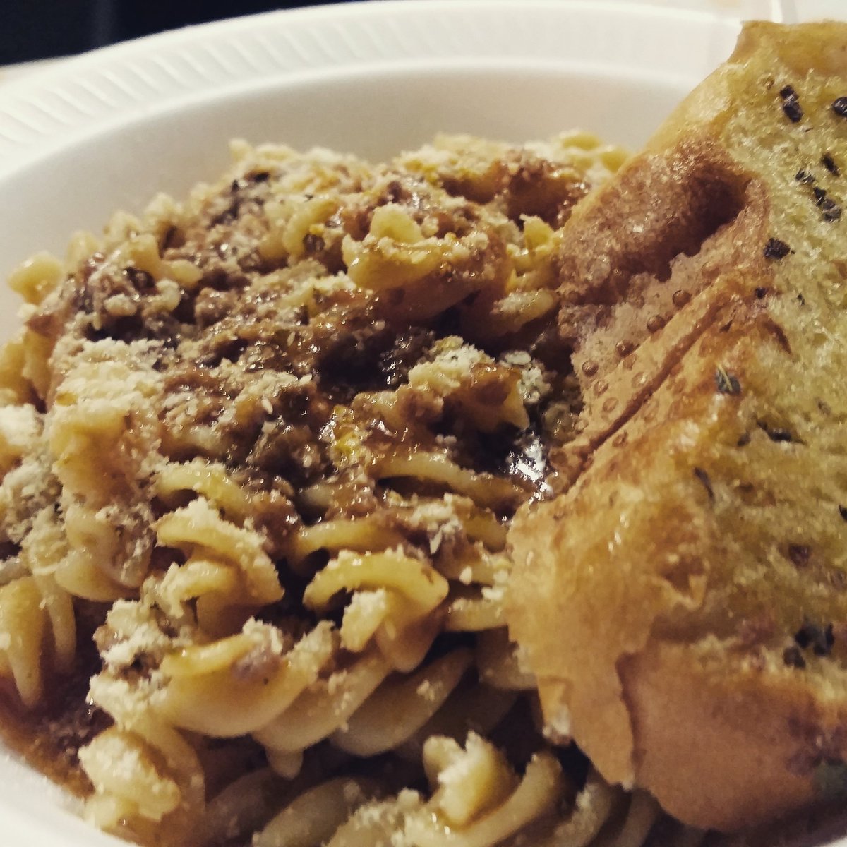 PastaWagenMid's tweet photo. Ya estás pensando en la cena? Ven por tu #Fusilli a la #boloñesa  y disfruta de las mejores pasta! Obvio sólo en #PastaWagen https://t.co/52ZEyf4jO9