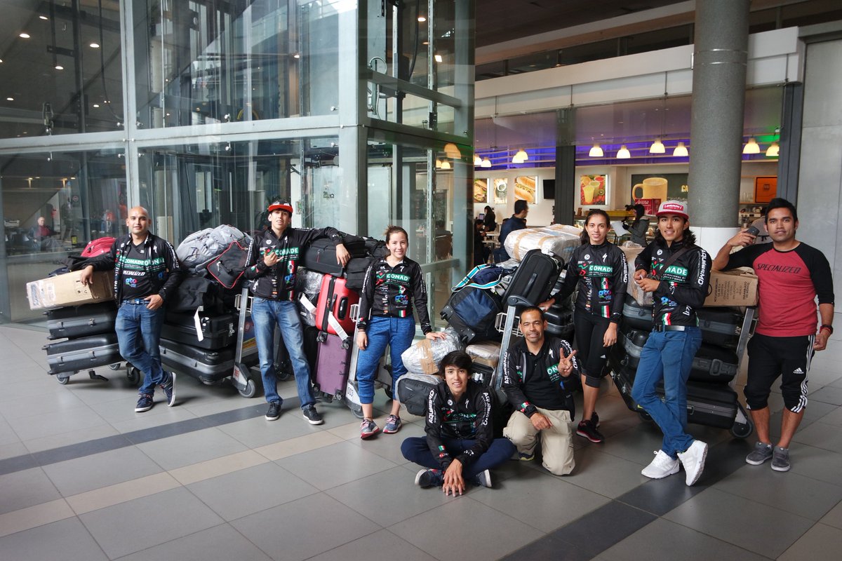 El @AR_XC ya se encuentra en Boyacá, Colombia, lugar del Campeonato Panamericano XCO 2017 @CONADE <a href="/ACC_Castillo/">Alfredo Castillo</a> @guanajuatocode <a href="/isaac_pina/">Isaac Piña | DIRECTOR DEL DEPORTE</a>