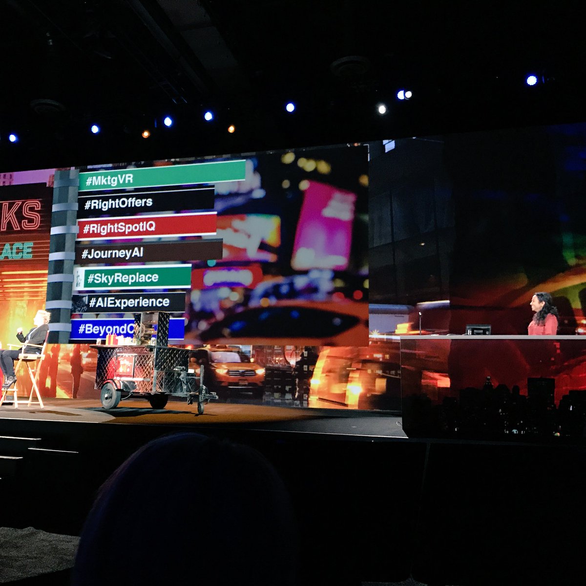 hariwon's tweet image. #SkyReplace invitation for karaoke at the @VenetianVegas! Awesome demo at @AdobeSummit sneaks👌🏻Good job to the team!