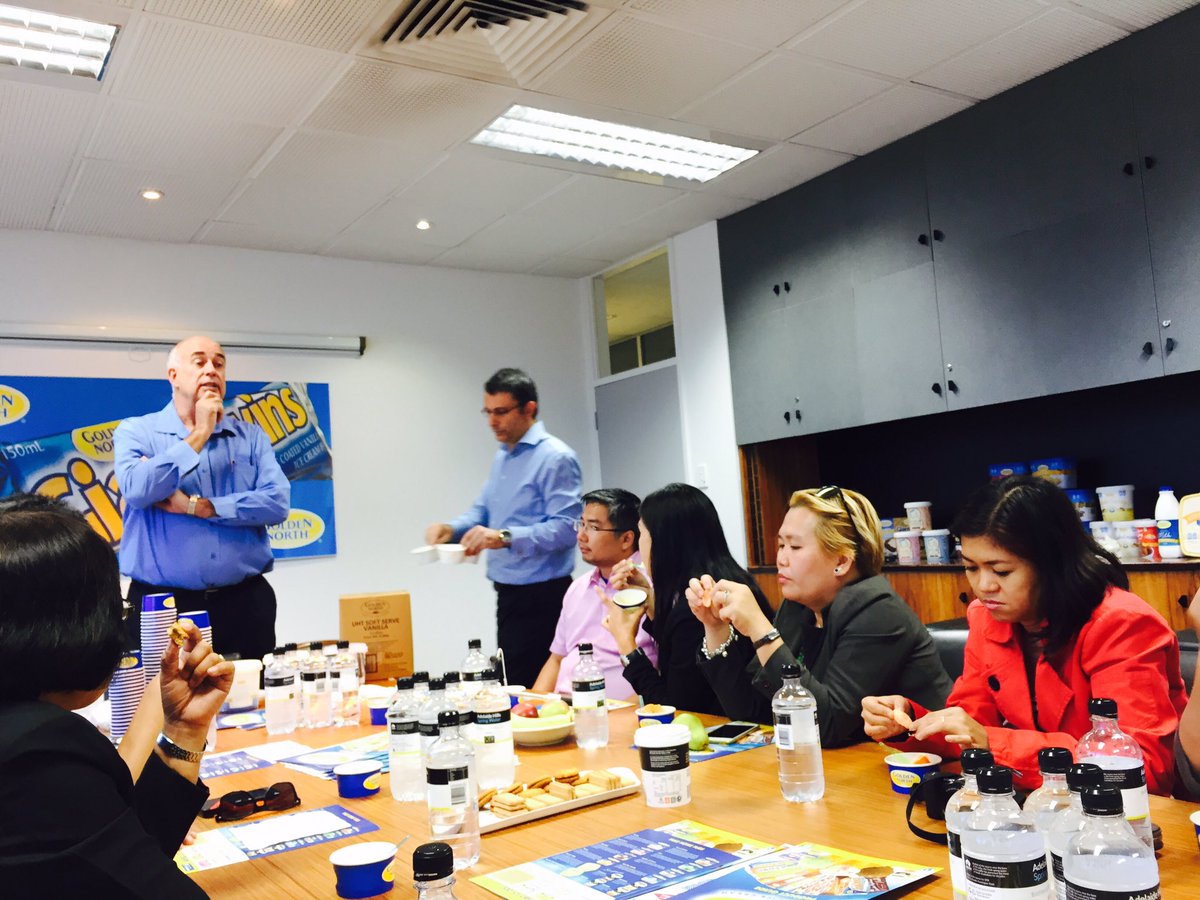 waperry's tweet photo. Tasting #icecream flavours @GoldenNorthSA #honey #jamface with our friends from #Philippines #AustraliaAwards @AustraliaAwards @CareerPlanAU https://t.co/1ua10a9jJV
