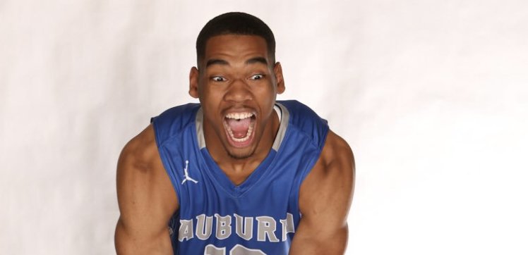 AuburnCityEdu's tweet photo. FAN POLL: Who should be Alabama's Mr. Basketball winner? Vote for @laflare_10 now! https://t.co/FrplWMEpEb
#CelebrateAuburn https://t.co/ssIvxe2tZi