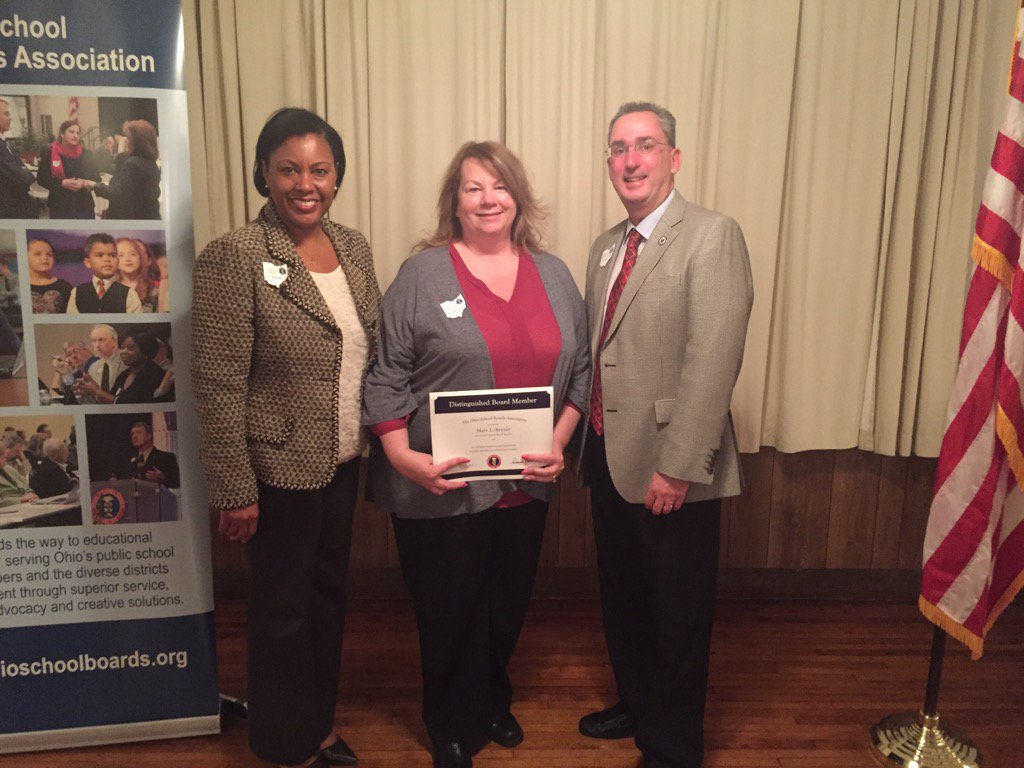 brynerfam's tweet image. 10 years on Mentor EV School Board?! Time Flies! It has truly been a privilege @mentorschools @MentorSuper#OnceACard