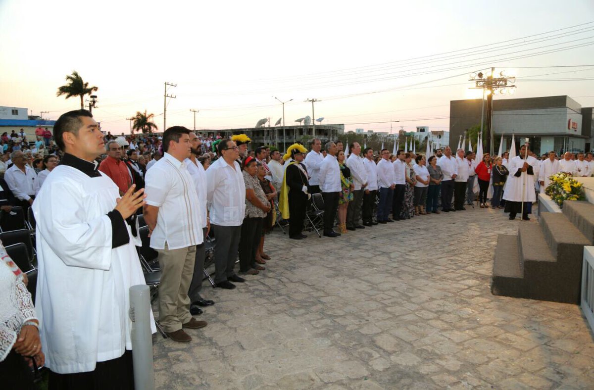 EriKernz's tweet photo. Asistí a la Misa oficiada por Señor @Fcoglez_obispo; en la historia hay que estar presente, no solo escribirla. https://t.co/NLKOltEYS4