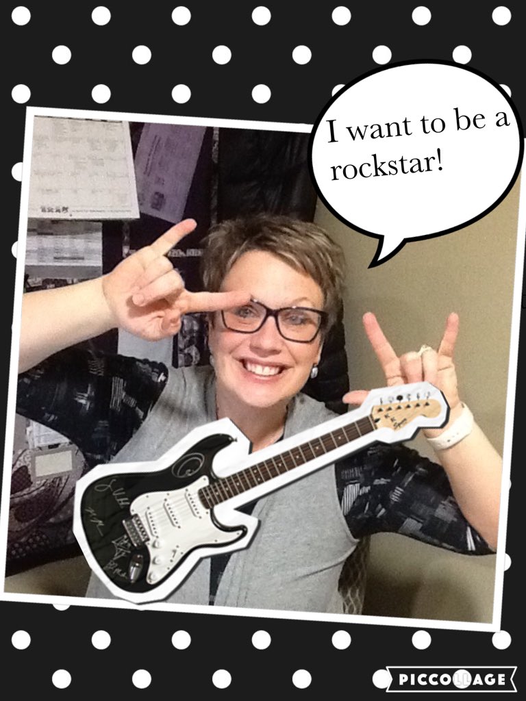 PasArrowsTales's tweet photo. Inspiration all around!! #ItIt17 https://t.co/FdwLtwPzGH