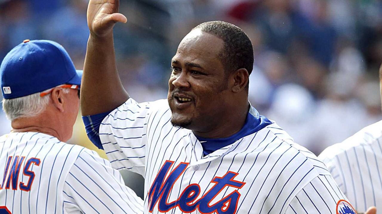 Happy 38th Birthday, Juan Uribe! We hardly knew ye.  