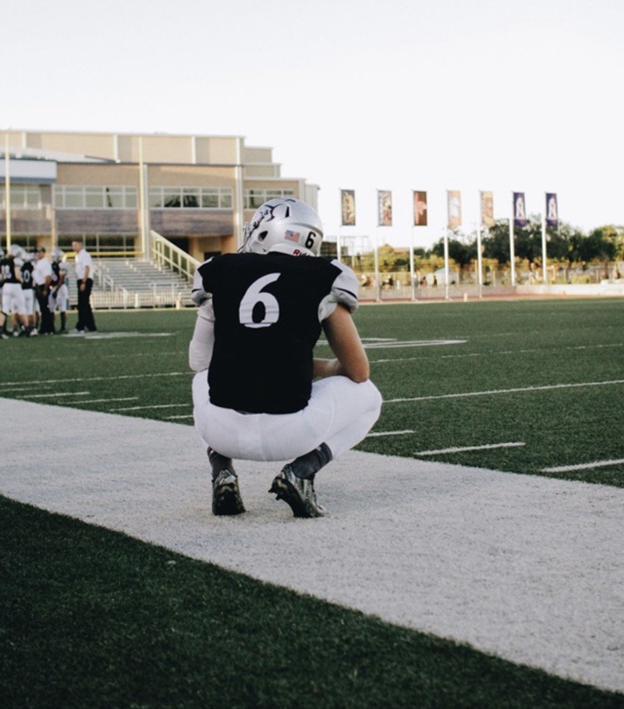7yards7's tweet photo. Junior QB @jaysonflores_ from San Antonio Clark HS in #TX (6'2"190) #

https://t.co/oBephaXnpV

#undertheradar            @s_rampy https://t.co/lKrW80HsOA