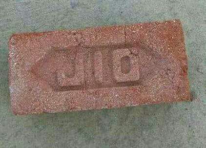 31मार्च को jio सिम तोड़ने के लिये हाजीर है jio ईट..😝