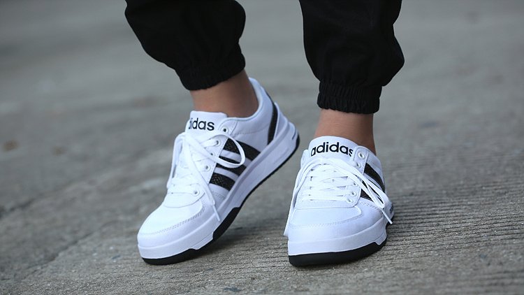 adidas cloudfoam canvas