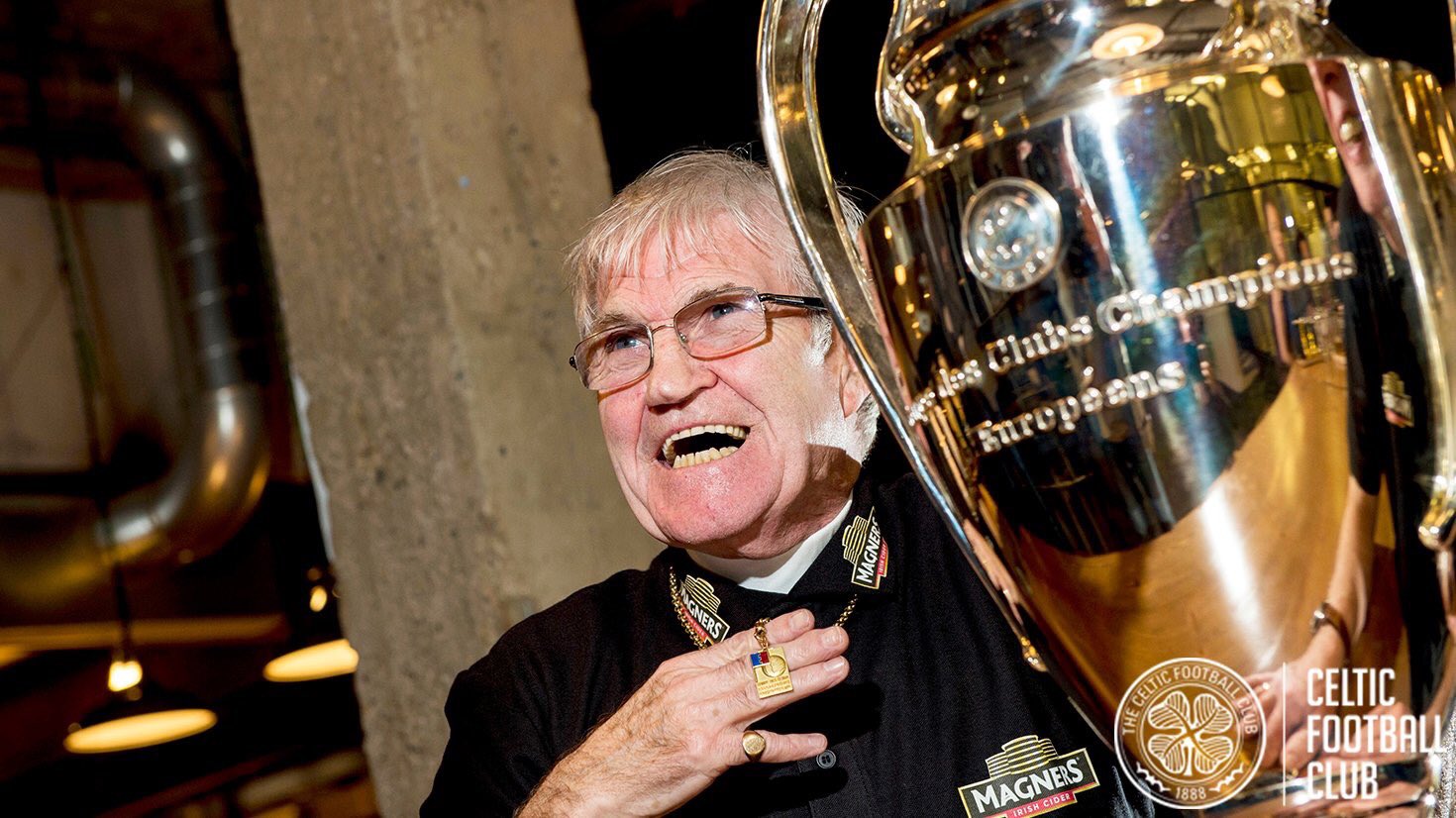 Happy birthday to Bertie Auld. A brilliant character and a great club representative.      