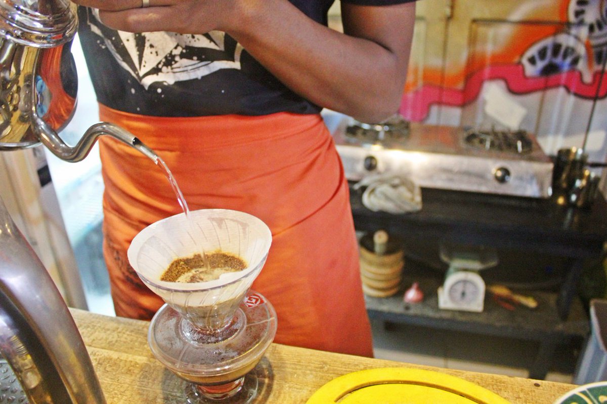 indah nya ngopi sore ini guys ..