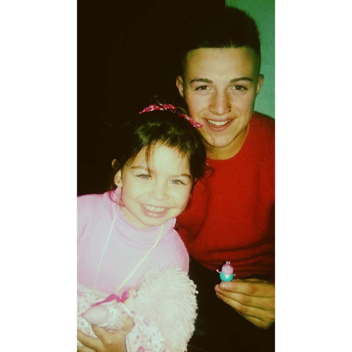 PianSandovals2's tweet photo. #NuevaFotoDePerfil #ConMiBebe #SobrinaHermosa #TeAmo https://t.co/IAPqBLgUjp