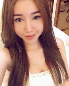 FayeMiller1's tweet photo. Reshare @babesontop Elly Tran Ha: Always smile: #ellytranha Source https://t.co/TVobRXUOcY #IGBabes #ellytranha https://t.co/OyF1Bo8jzS