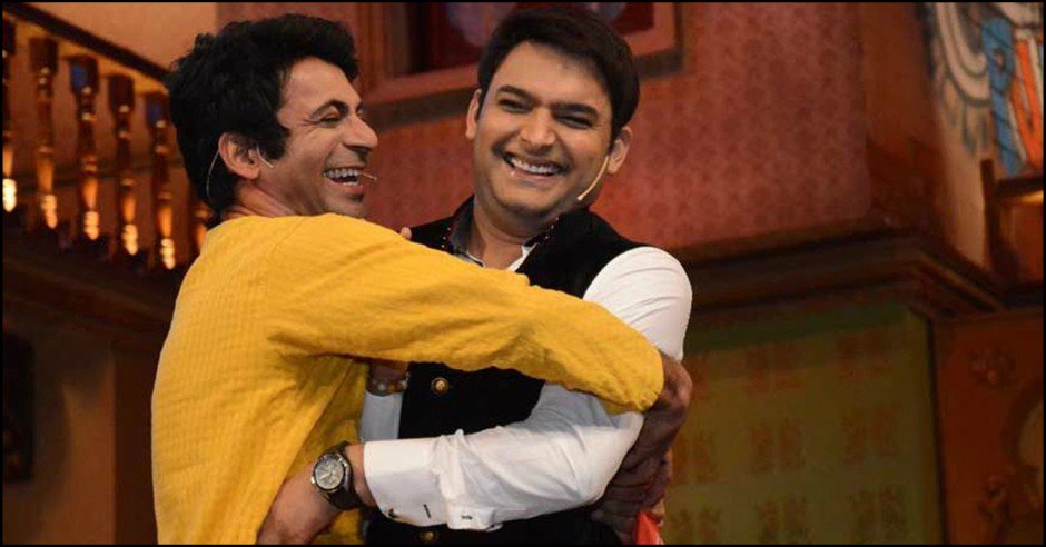 TweetABollySong's tweet photo. After apologizing WhoSunilGrover, KapilSharmaK9 gets teary eyed > https://t.co/sSWBRHBhE0 https://t.co/T6RlDsTyhe