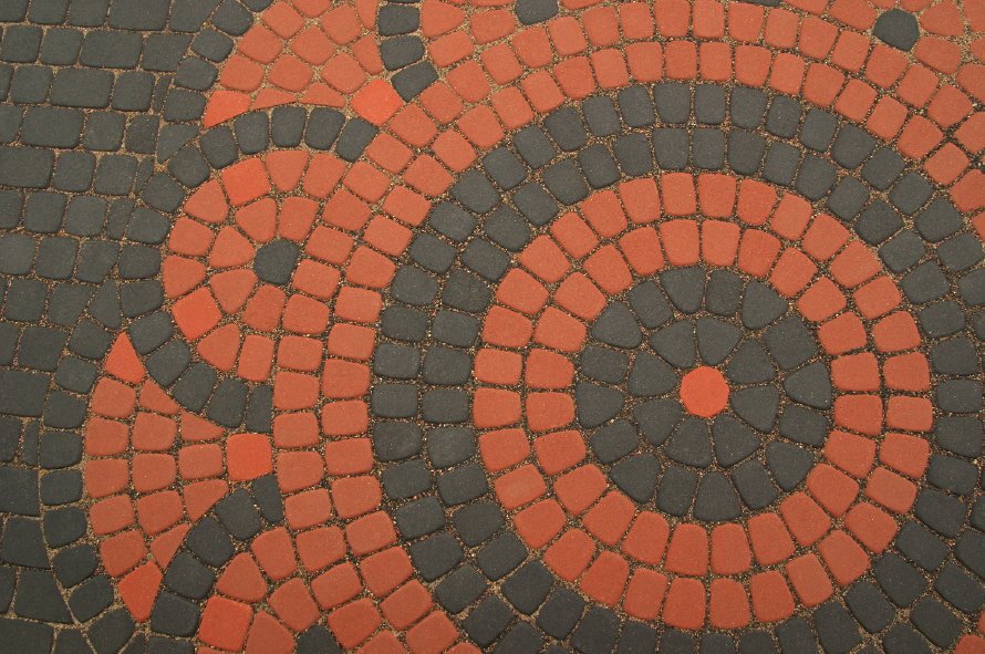 The symbols in the pavement. #mosaic #Lithuania #design #designthinking https://t.co/hC0szfGUEM