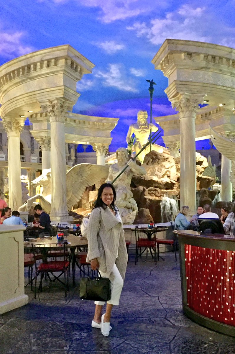 CassSOfficial's tweet photo. "Wishing to be friends is quick work, but friendship is a slow-ripening fruit."
― Aristotle #actor #actress #actorslife #friends https://t.co/pyvLT8LCeI