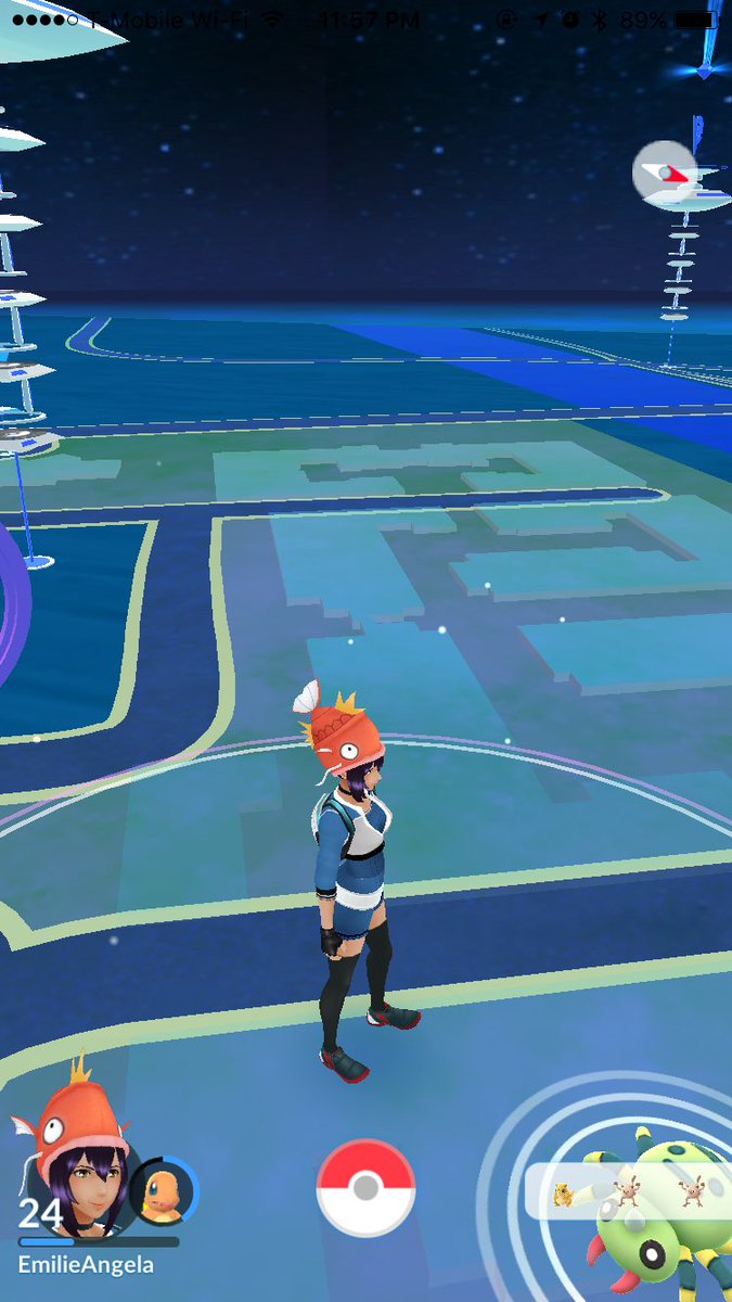 Emilie Tan tweet media