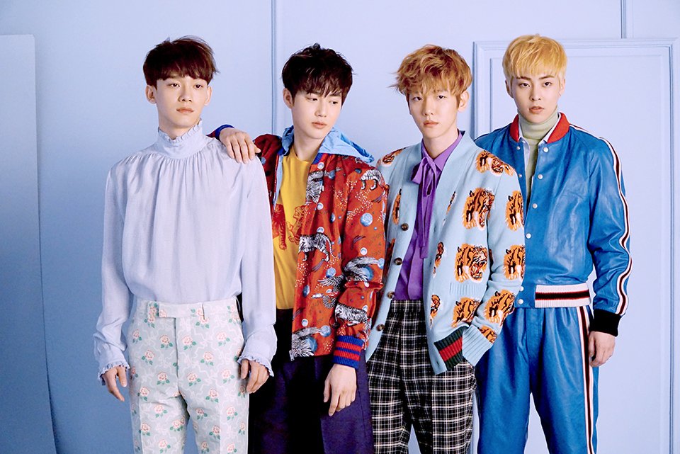 BUBBLETEAHOLIC: [PIC] #SEHUN EXO ถ่ายแบบนิตยสาร VogueKorea 
cdn2.vyrl.com/vyrl/images/po…
cdn2.vyrl.com/vyrl/images/po…