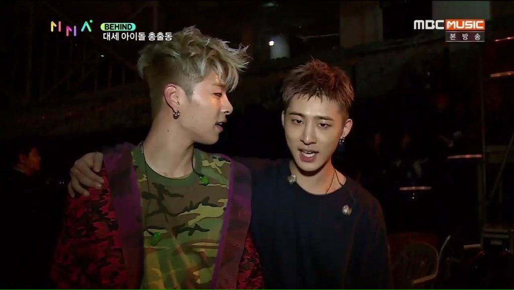 uriHanbinnie's tweet photo. In korea, they call Hanbin and Junhoe as ssangvellies #쌍블리 , it means Lovely Duo. 😘💕#junbin https://t.co/IlanooMGss