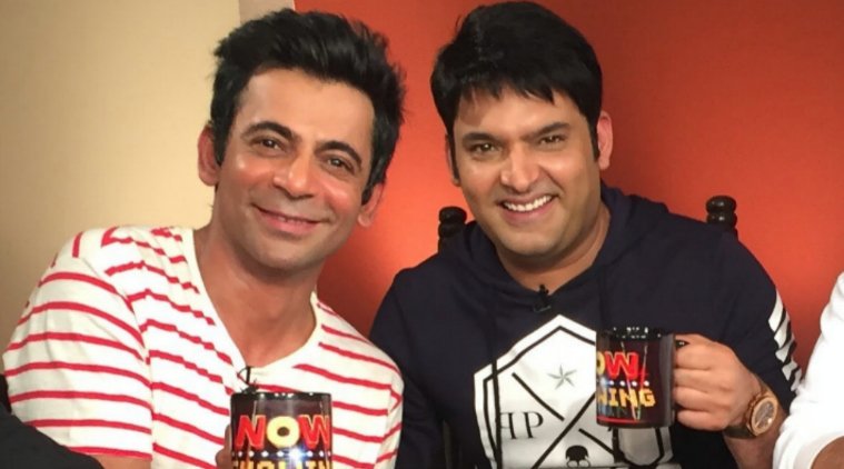 meghna010's tweet photo. Debauched #KapilSharma threw a shoe at #SunilGrover for eating without him.
https://t.co/gbabP9mHNN https://t.co/iNPIGObBIR
