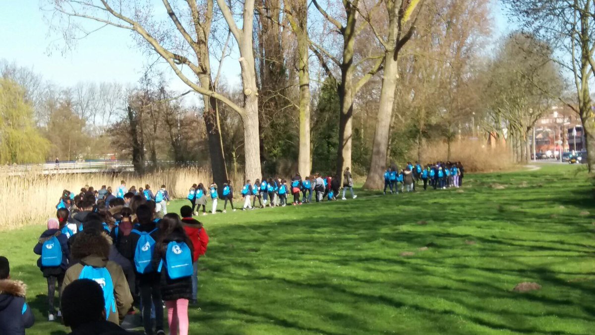 obsDeGouw's tweet image. Sponsorloop 'Wandelen voor water' groepen 7 en 8