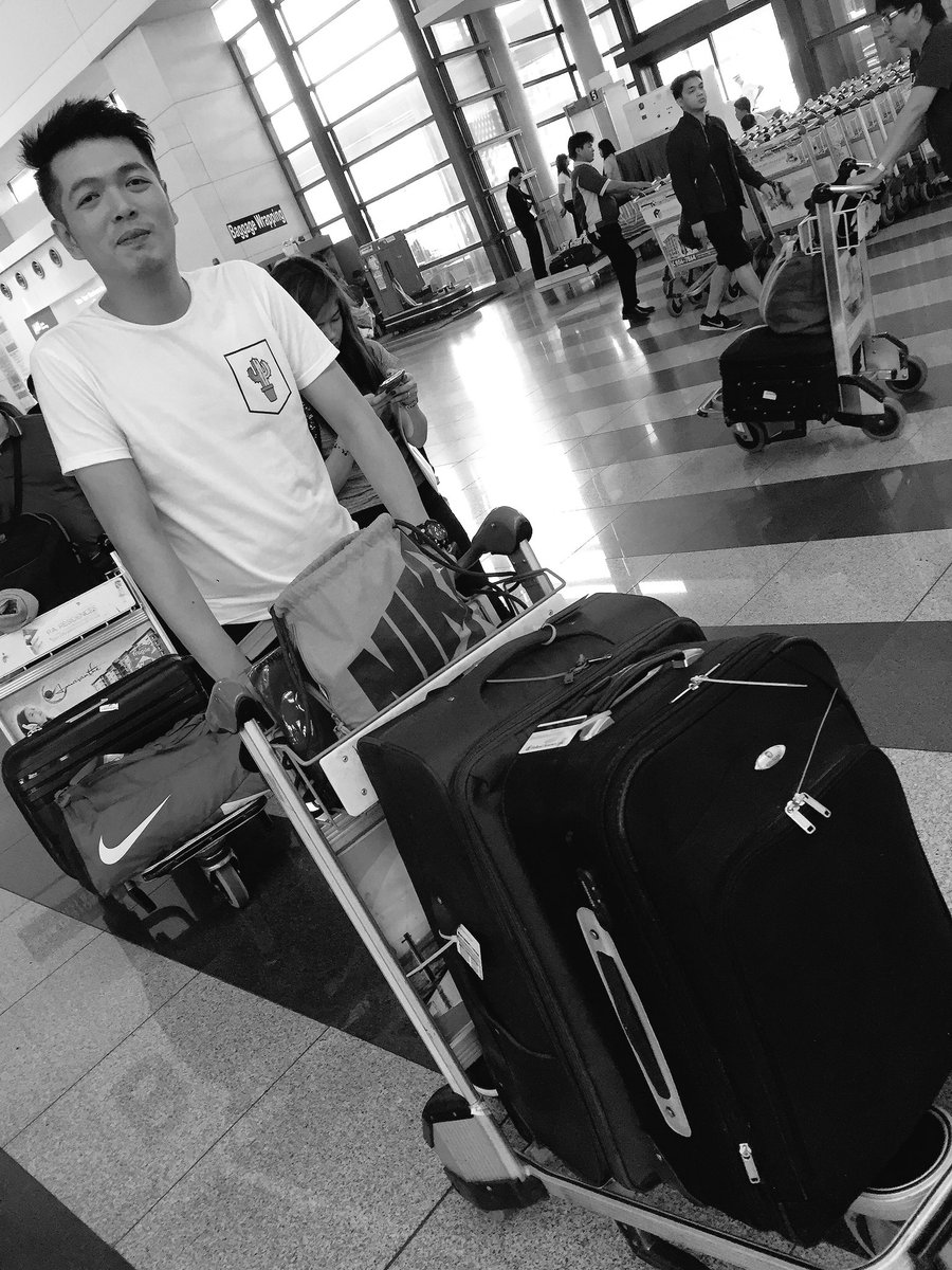 domonyo12's tweet photo. “Never say goodbye because goodbye means going away and going away means forgetting.” ... https://t.co/fVghhMJGzG