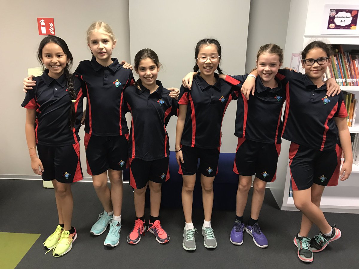 saabrinatan's tweet photo. Girls looking pretty with their braids in school today. 💕@G5_2GWA @paulwork14 https://t.co/Mb0BSLzjJ6