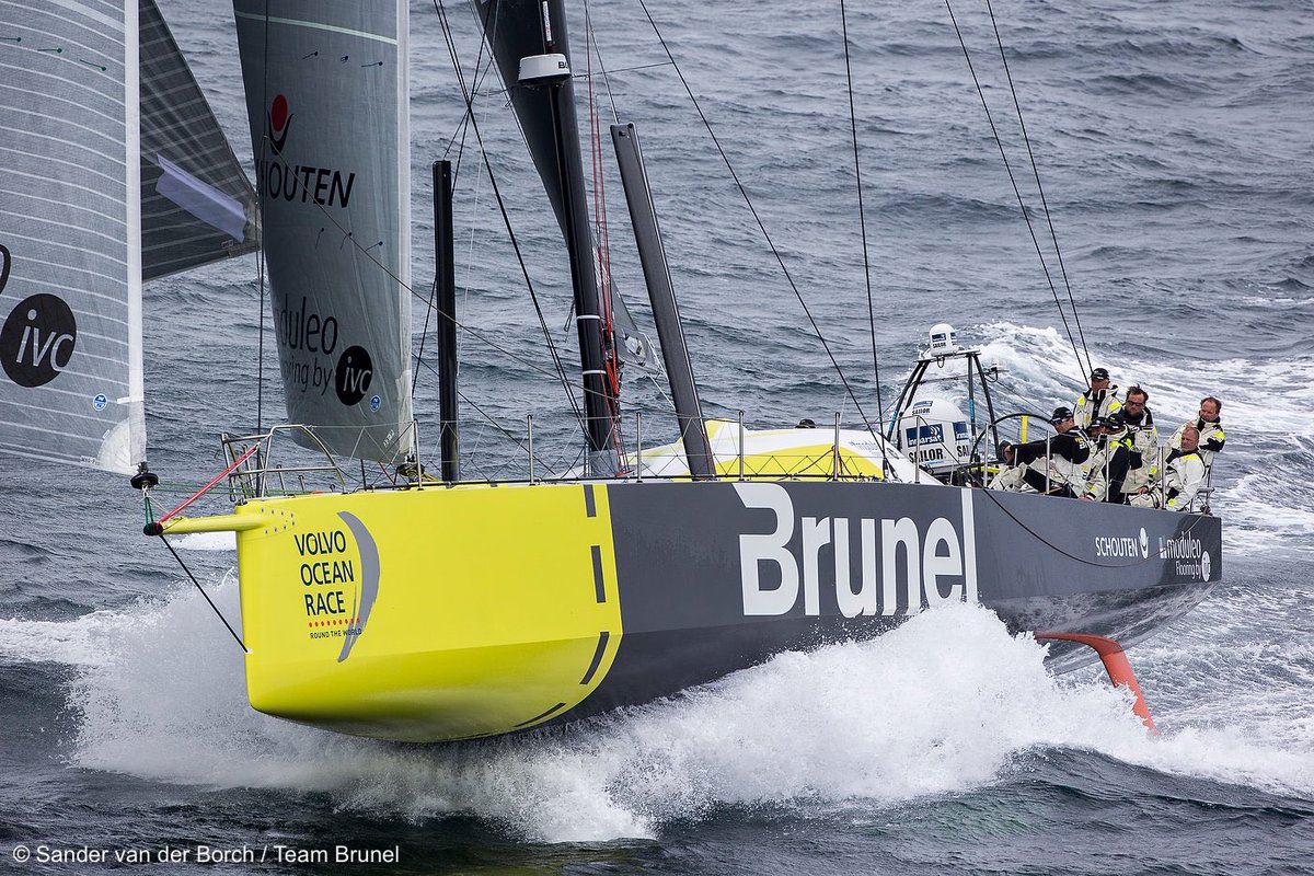 ZeebraBusiness's tweet photo. Uitnodiging 6 April! Team Brunel, Volvo Ocean Race! Op 6 april zal Stefan Coppers ons zijn verhaal vertellen. Zie https://t.co/XMWgW0fjuA https://t.co/yZDya8WcRn