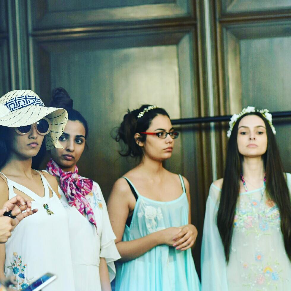 IndiashowcaseWk's tweet photo. Creating the perfect look @mandirawirk, meet the perfectionist! #DTPCJISW17 #DelhiTimes #PCJeweller #TalentFactory #Fittings #BehindTheSeams https://t.co/fjW8Gi8eej